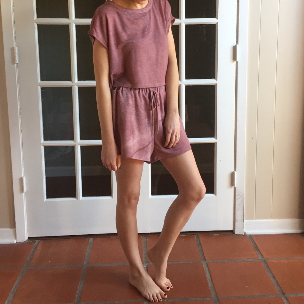 LAST ITEM Mauve Sweetheart Lounge Set - Picture 6 of 8